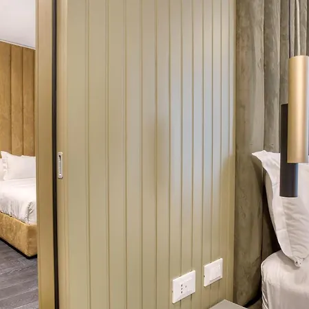 Apartament Le Del Corso The Smart Boutique By Ospitami